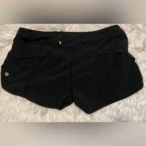 lululemon speed up low rise lines short 2.5